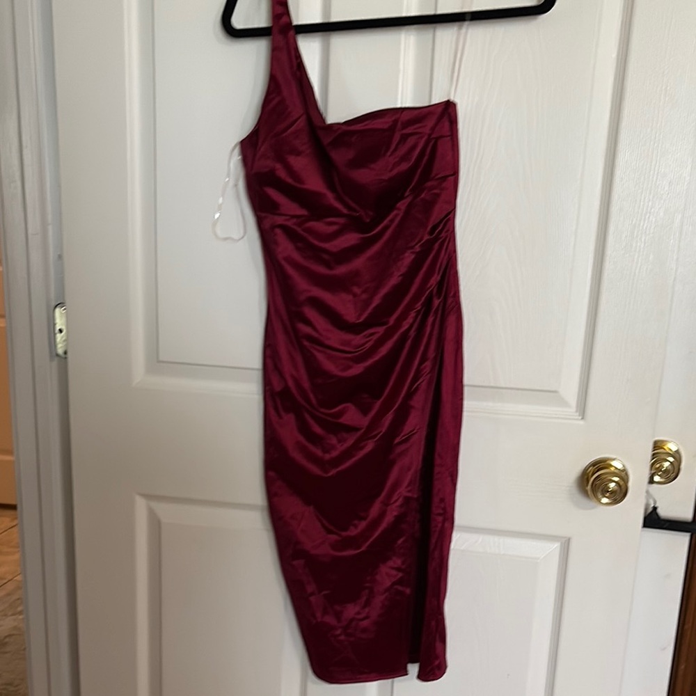 Emerald Sundae Red Asymmetrical One-Shoulder Cocktail Dress
